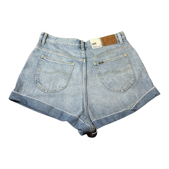 🆕 LEE High Rise Pleated Shorts, NWT - Picture 2 of 11